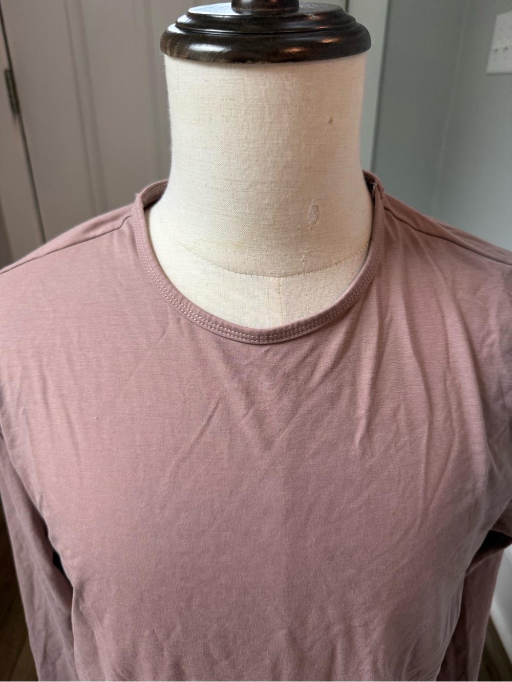 Cuts Clothing Long Sleeve Tee in Dusty Rose